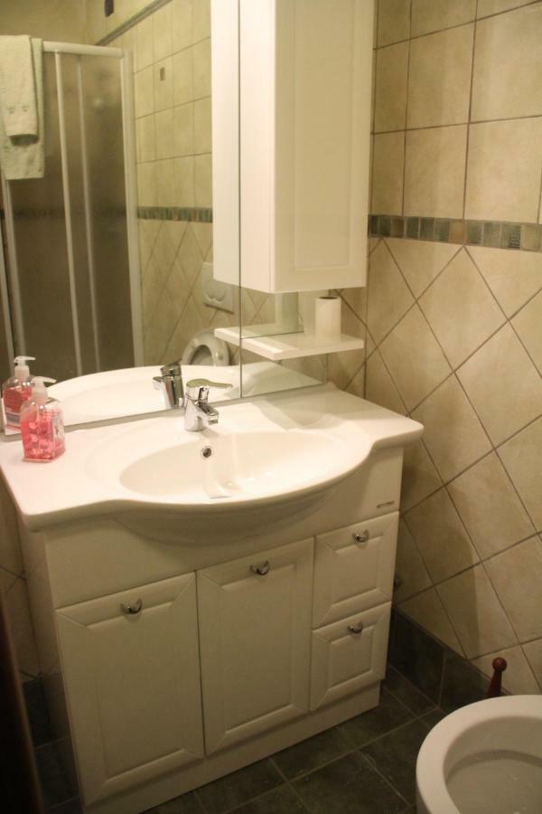 Bed & Breakfast Triora Medievale Luaran gambar