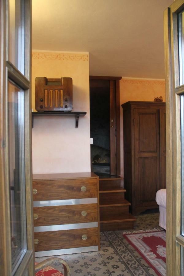 Bed & Breakfast Triora Medievale Luaran gambar