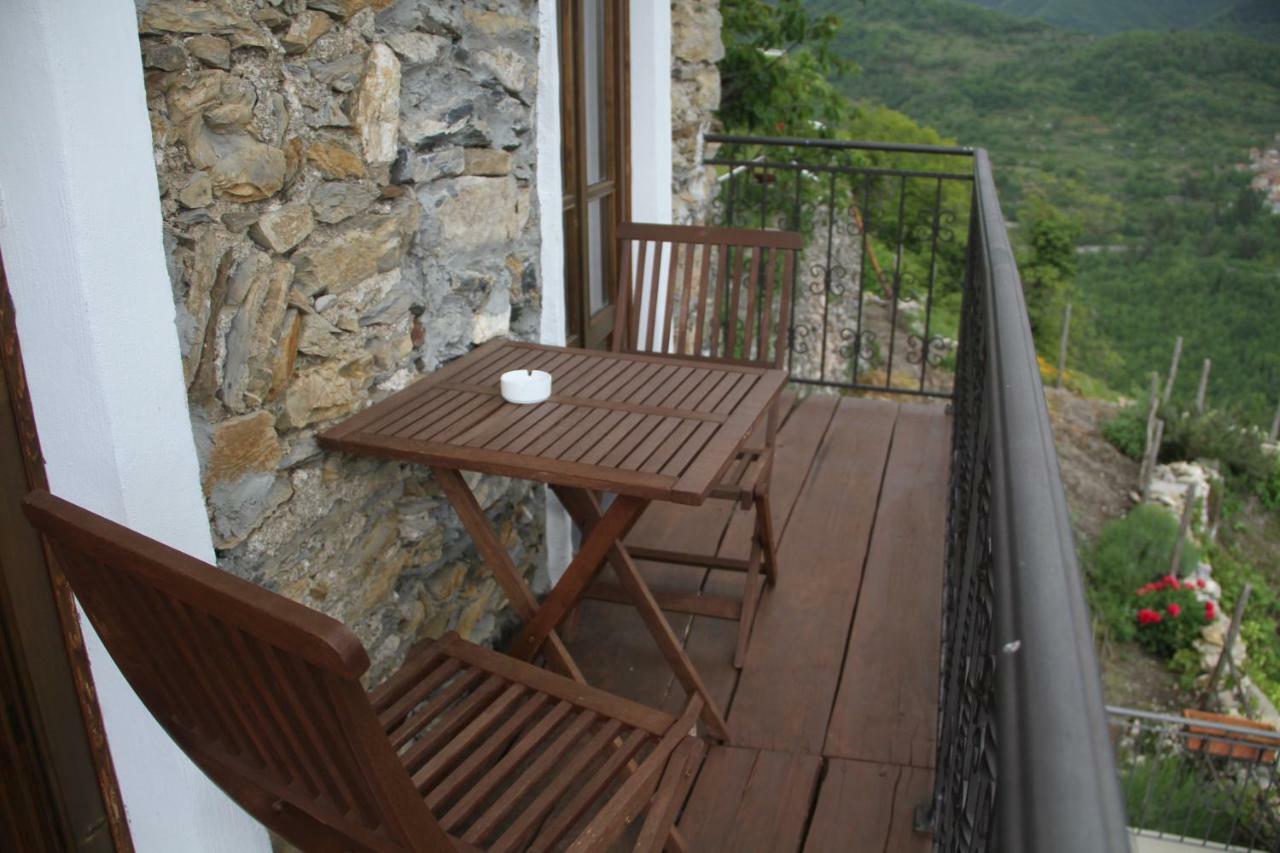 Bed & Breakfast Triora Medievale Luaran gambar