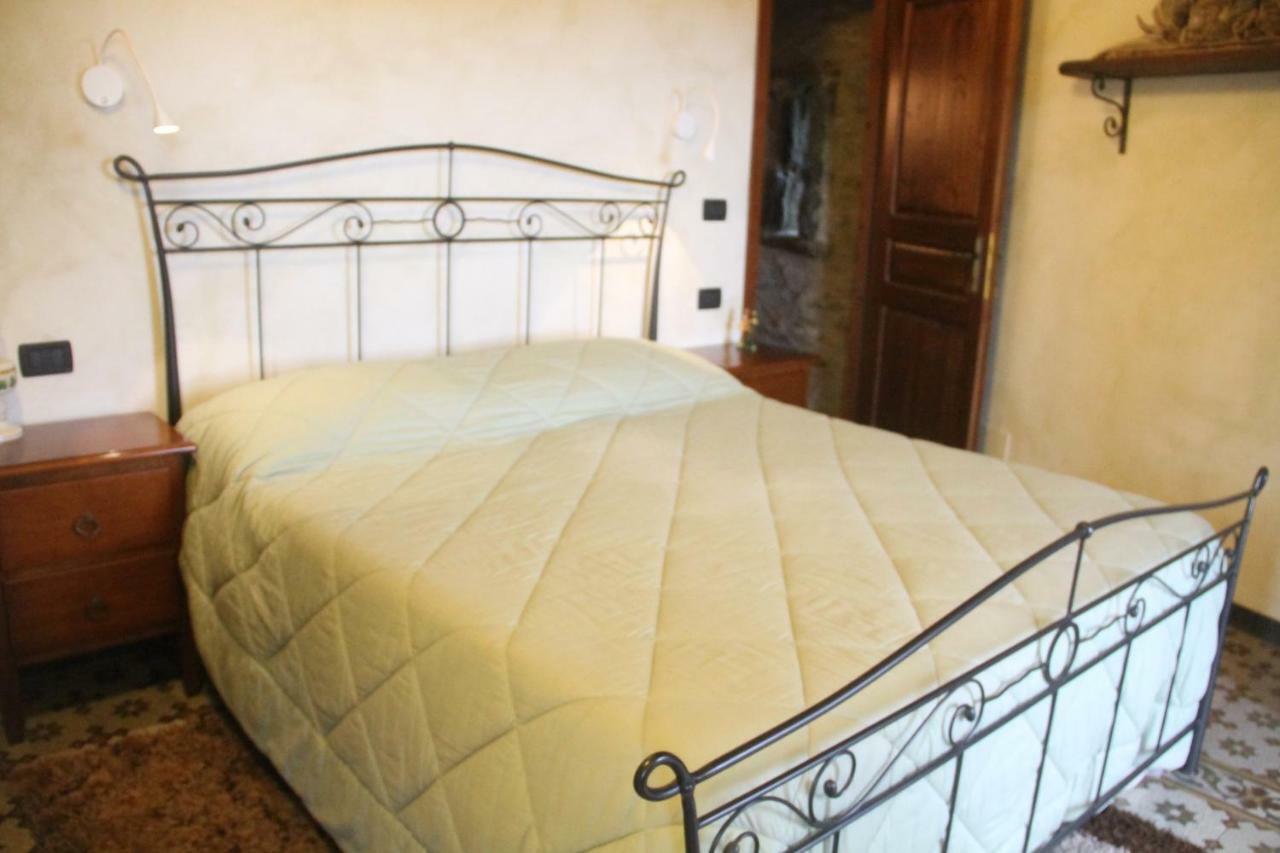 Bed & Breakfast Triora Medievale Luaran gambar